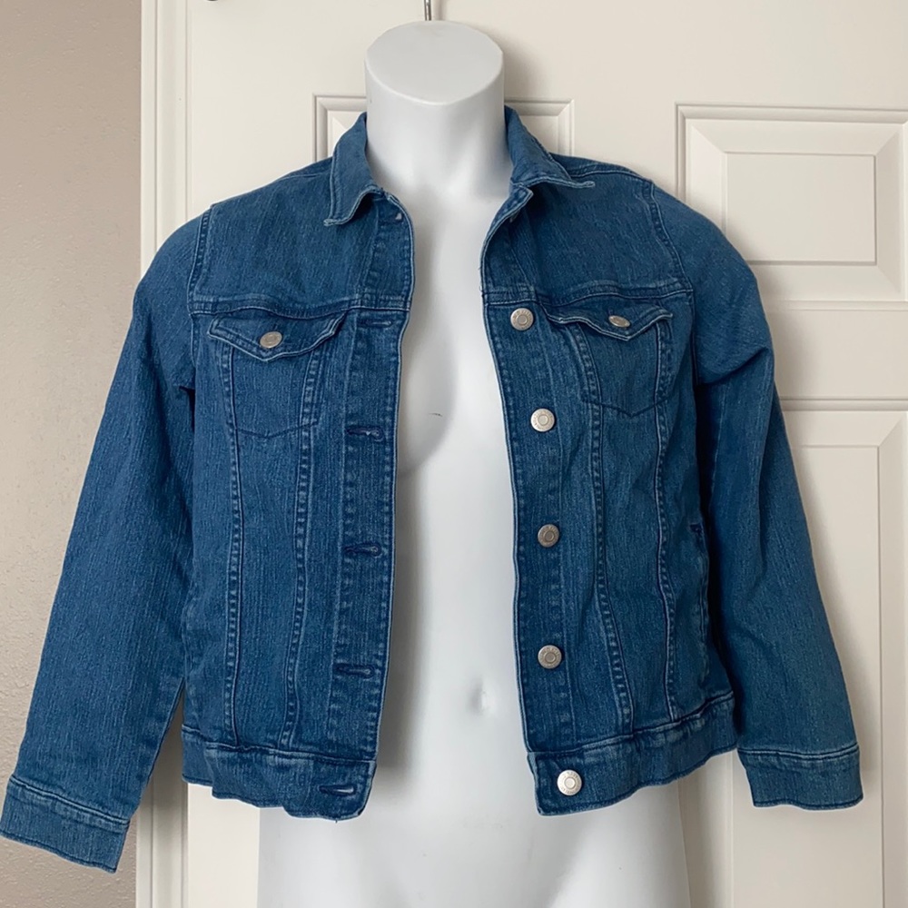 Old Navy Girls Blue Denim Jacket. Size XL